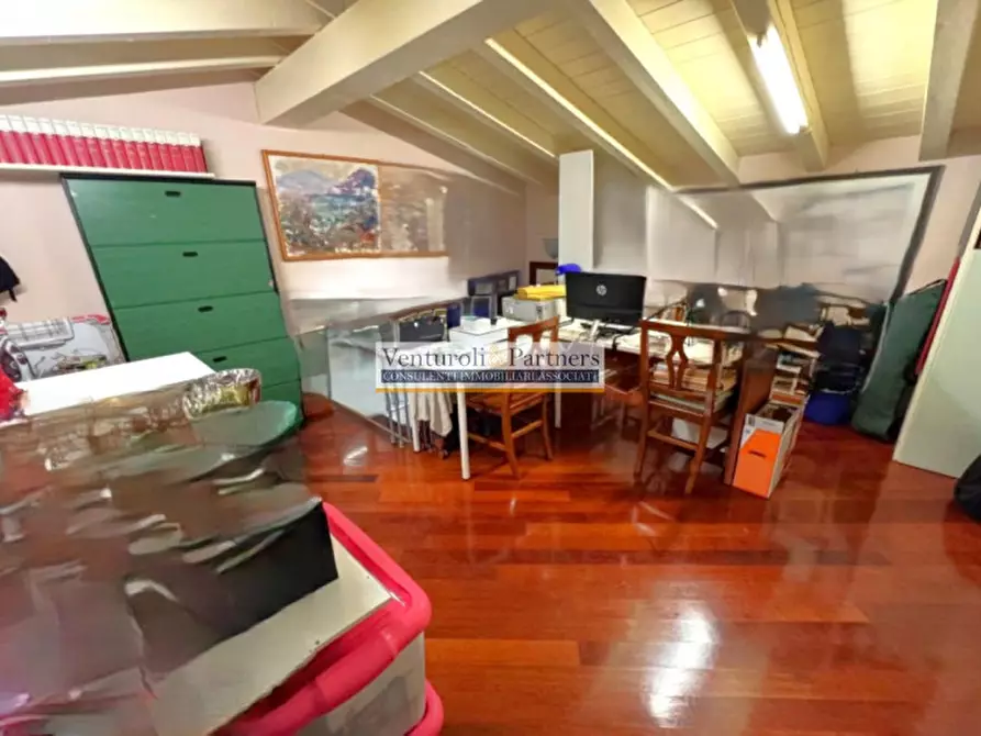 Immagine 12 di Appartamento in vendita  in via valtenesi a Polpenazze Del Garda