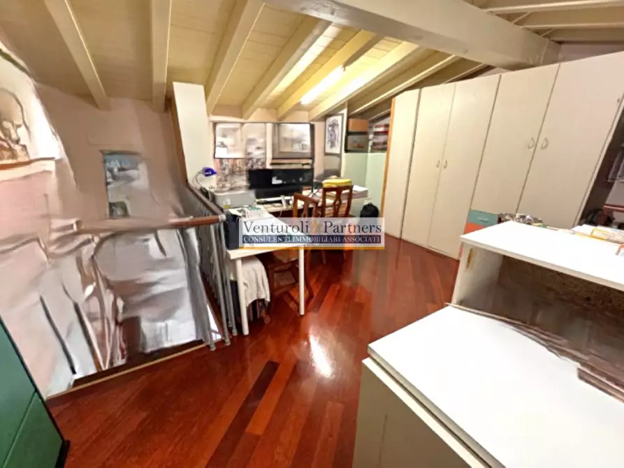 Immagine 13 di Appartamento in vendita  in via valtenesi a Polpenazze Del Garda