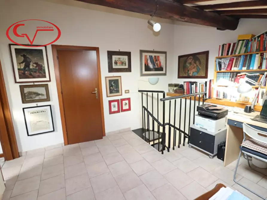 Immagine 20 di Appartamento in vendita  in Via Guglielmo Marconi, 37 a Montevarchi