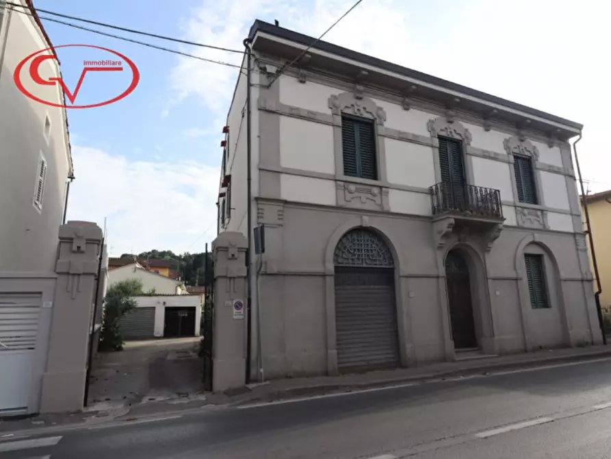 Immagine 32 di Appartamento in vendita  in Via Guglielmo Marconi, 37 a Montevarchi