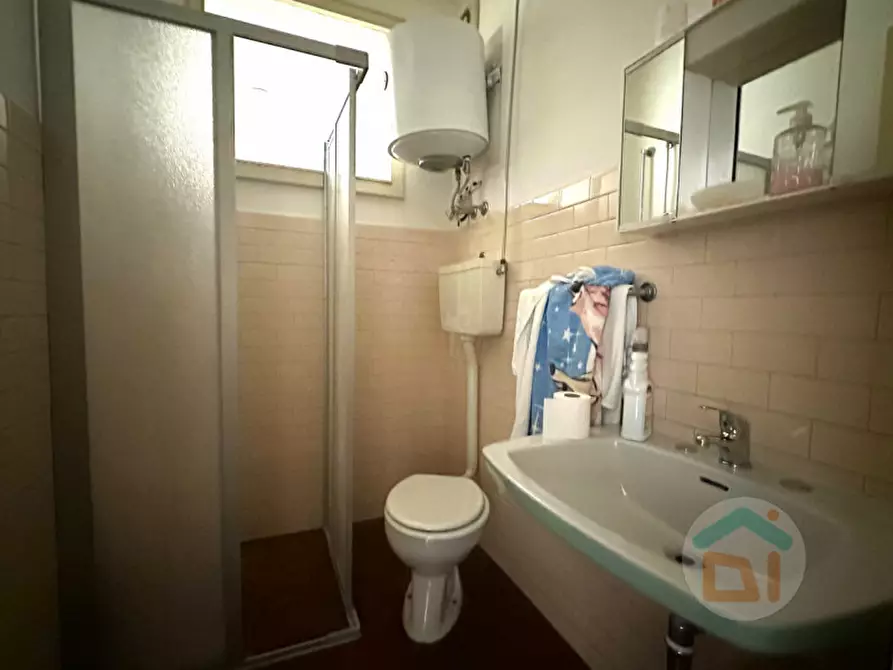 Immagine 14 di Appartamento in vendita  in Viale Martiri della Libertà a Grado