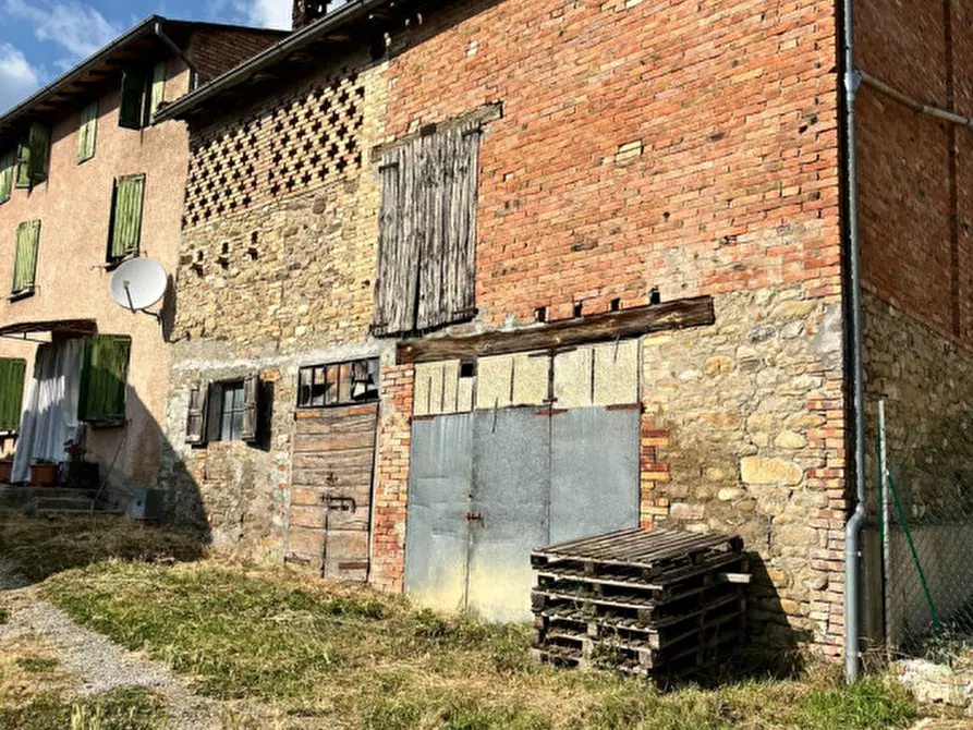 Immagine 29 di Casa indipendente in vendita  in Neviano degli Arduini a Neviano Degli Arduini
