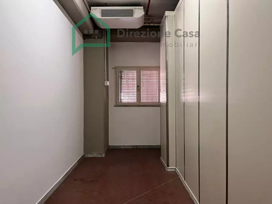 Immagine 14 di Negozio in affitto  in CENTRO DIREZIONALE a Napoli