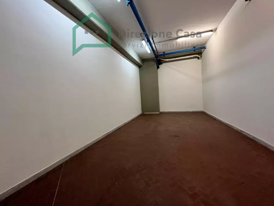 Immagine 16 di Negozio in affitto  in CENTRO DIREZIONALE a Napoli