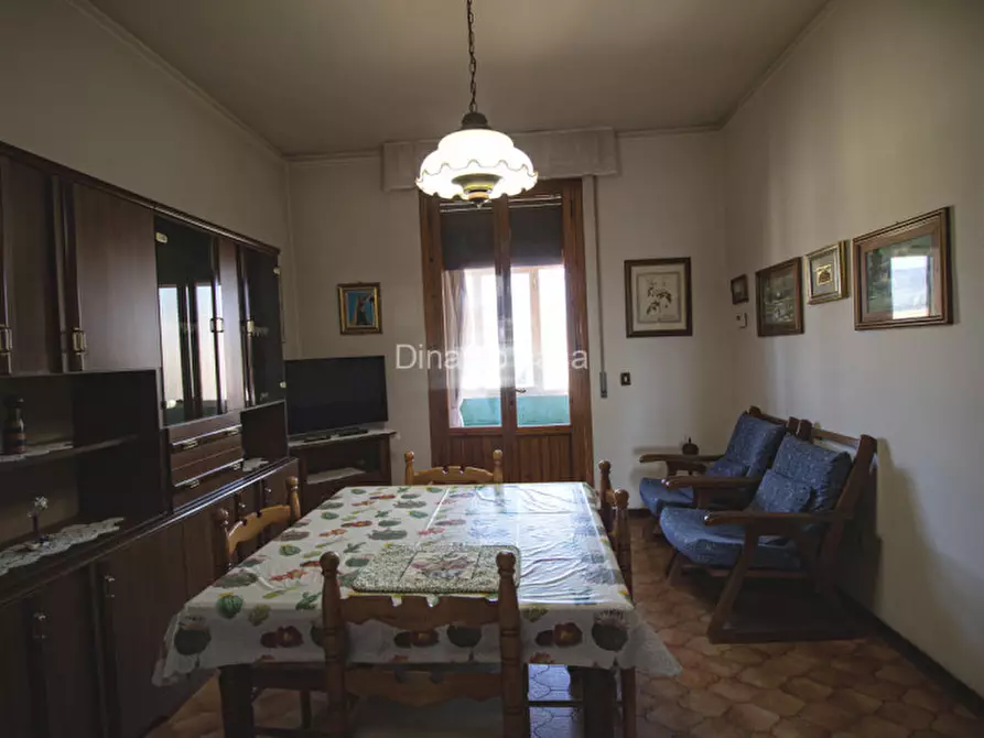 Immagine 2 di Appartamento in vendita  in Via dei Ciliani a Prato