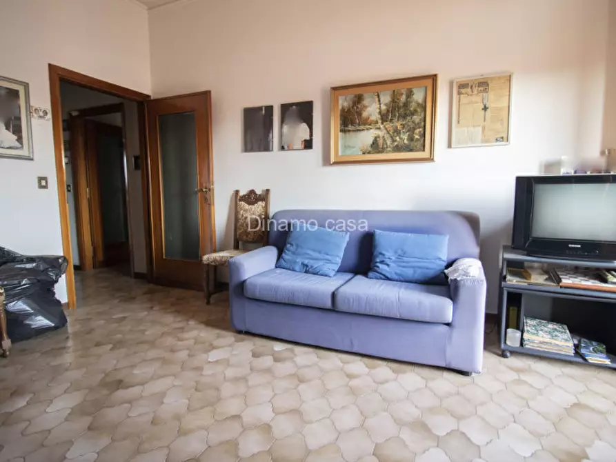 Immagine 3 di Appartamento in vendita  a Prato