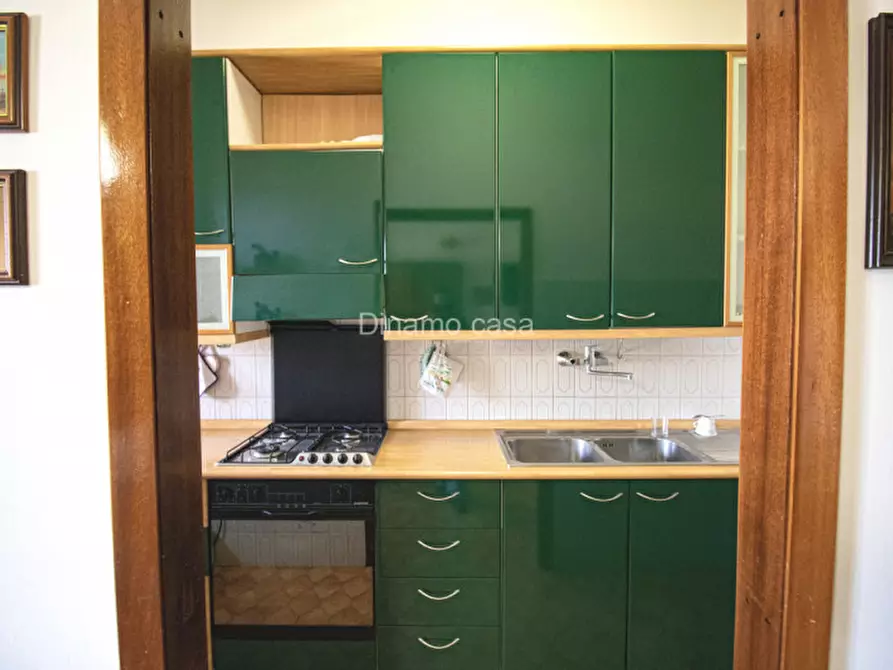 Immagine 4 di Appartamento in vendita  in Via dei Ciliani a Prato