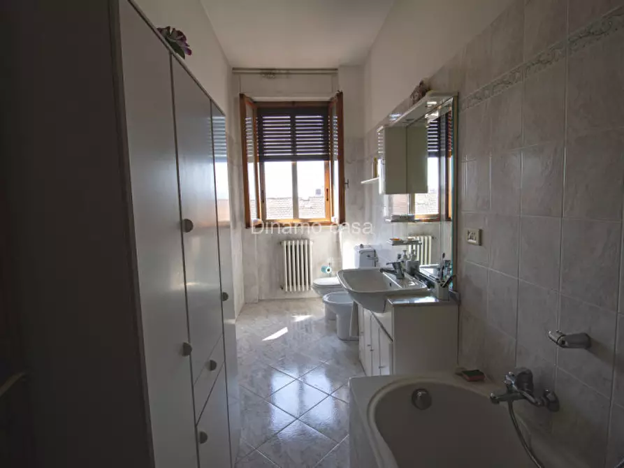 Immagine 13 di Appartamento in vendita  in Via dei Ciliani a Prato