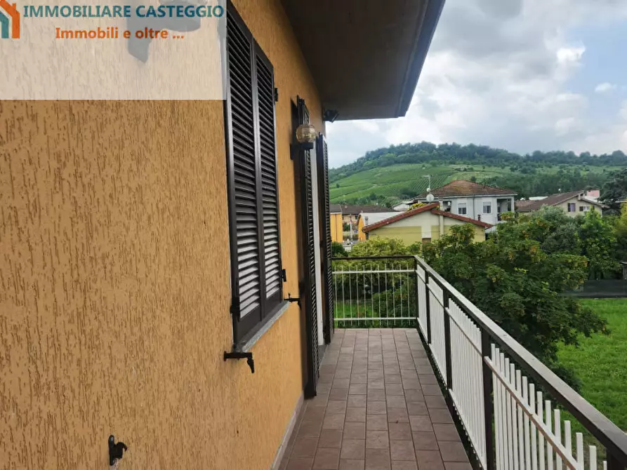 Immagine 3 di Appartamento in vendita  in via Melegazza a Santa Giuletta