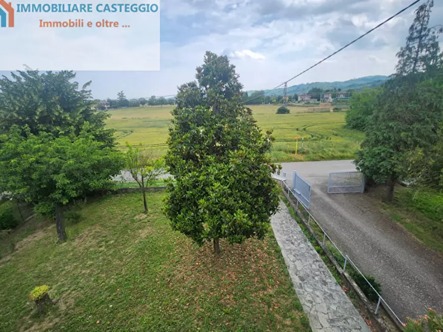 Immagine 12 di Appartamento in vendita  in via Melegazza a Santa Giuletta