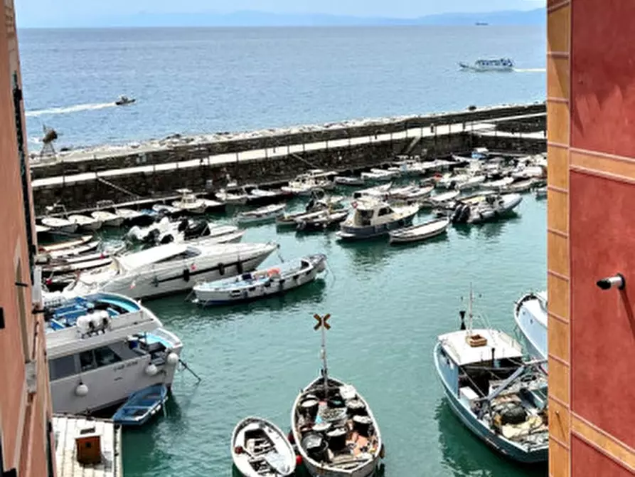 Immagine 1 di Appartamento in vendita  in Via Racca a Camogli