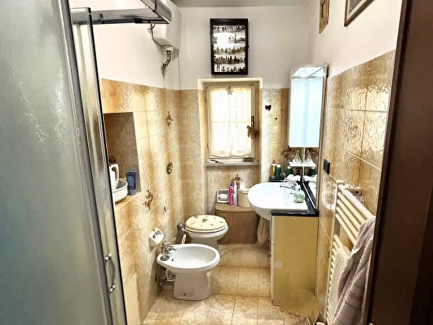 Immagine 5 di Appartamento in vendita  in Via Racca a Camogli