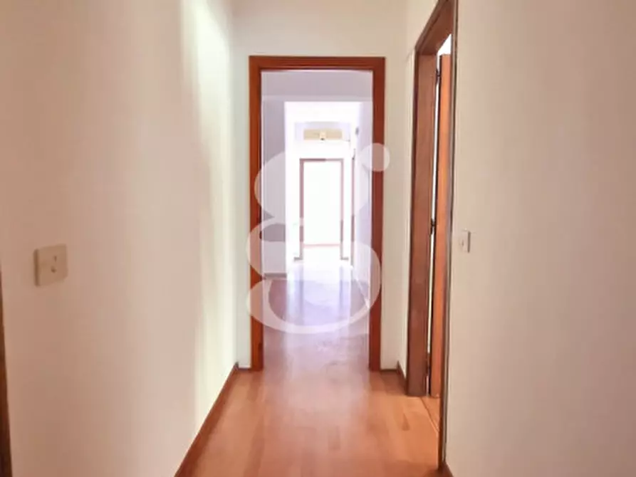 Immagine 18 di Appartamento in vendita  in Via Giovan Battista Impallomeni, N2,4 a Milazzo