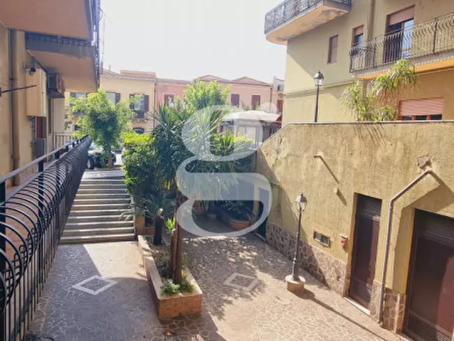 Immagine 20 di Appartamento in vendita  in Via Giovan Battista Impallomeni, N2,4 a Milazzo