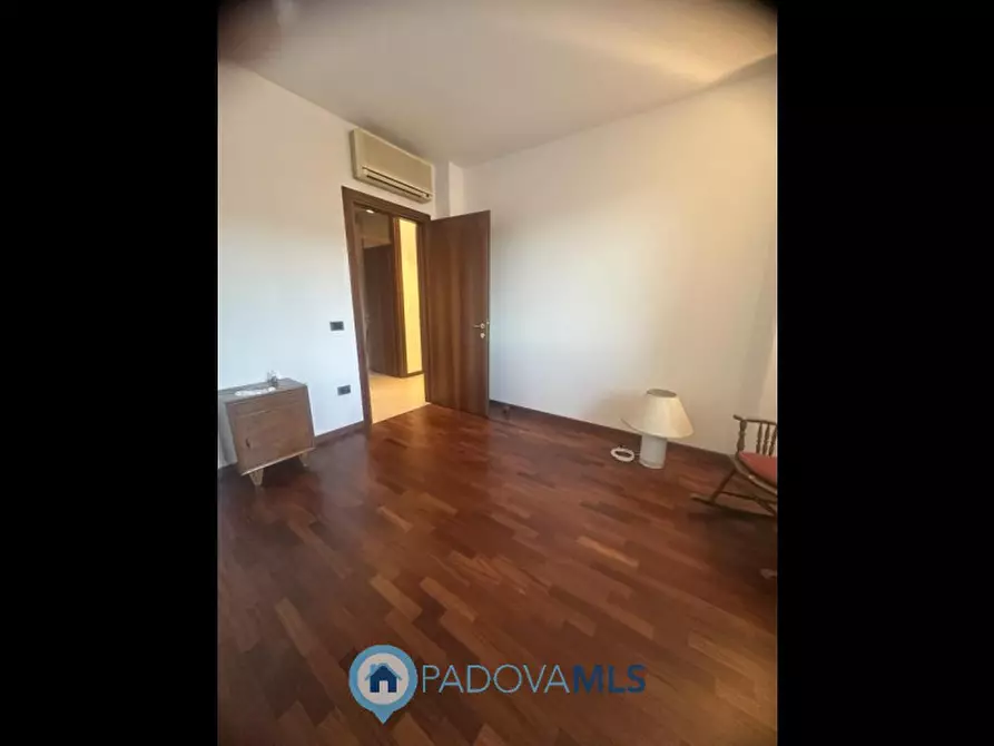 Immagine 8 di Casa indipendente in vendita  in Viale Europa a Ponte San Nicolò