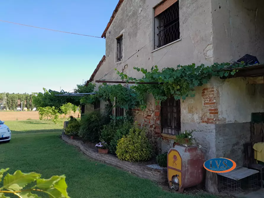 Immagine 7 di Rustico / casale in vendita  in Via Fontanelle n.59 a Montegaldella