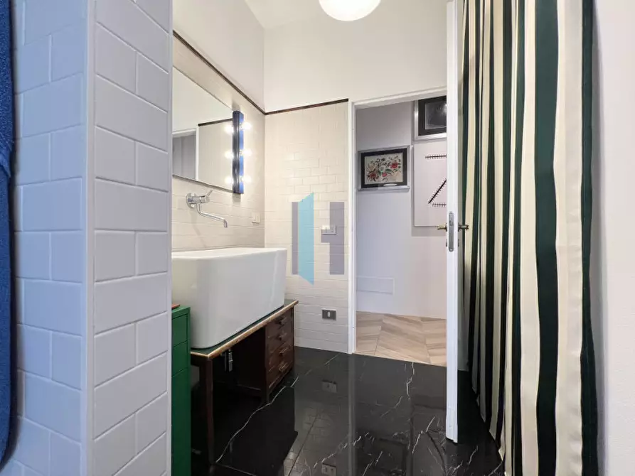 Immagine 18 di Appartamento in vendita  in Via del Molino a Brescia