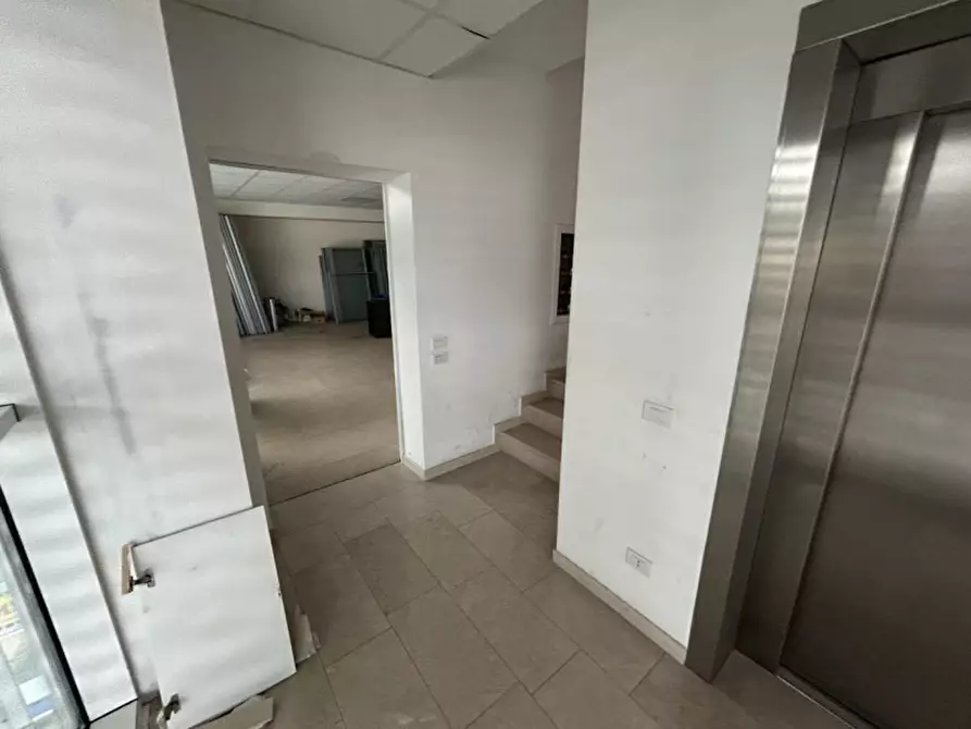 Immagine 5 di Ufficio in vendita  a Sarezzo