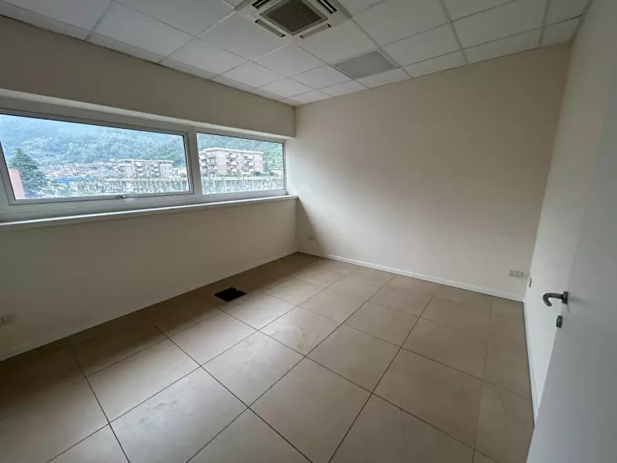 Immagine 28 di Ufficio in vendita  a Sarezzo