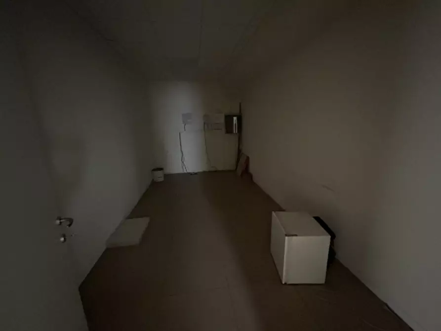 Immagine 30 di Ufficio in vendita  a Sarezzo