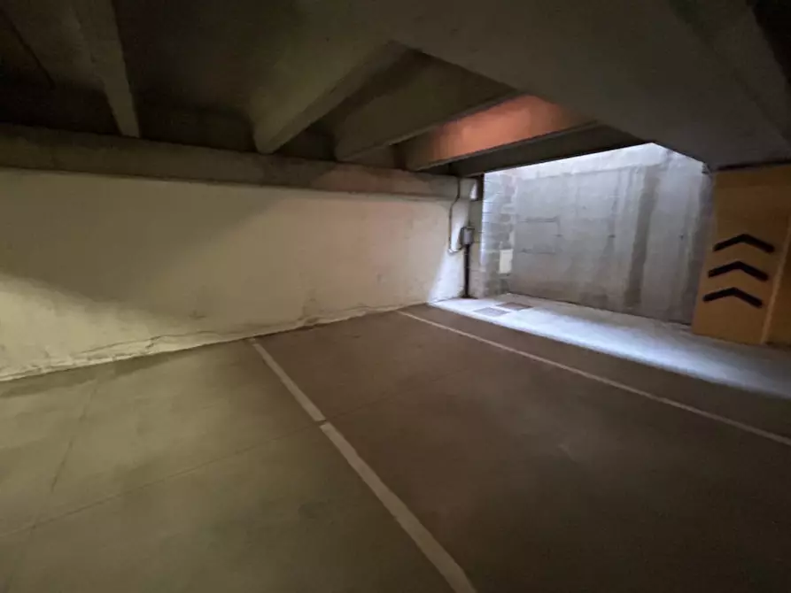 Immagine 41 di Ufficio in vendita  a Sarezzo