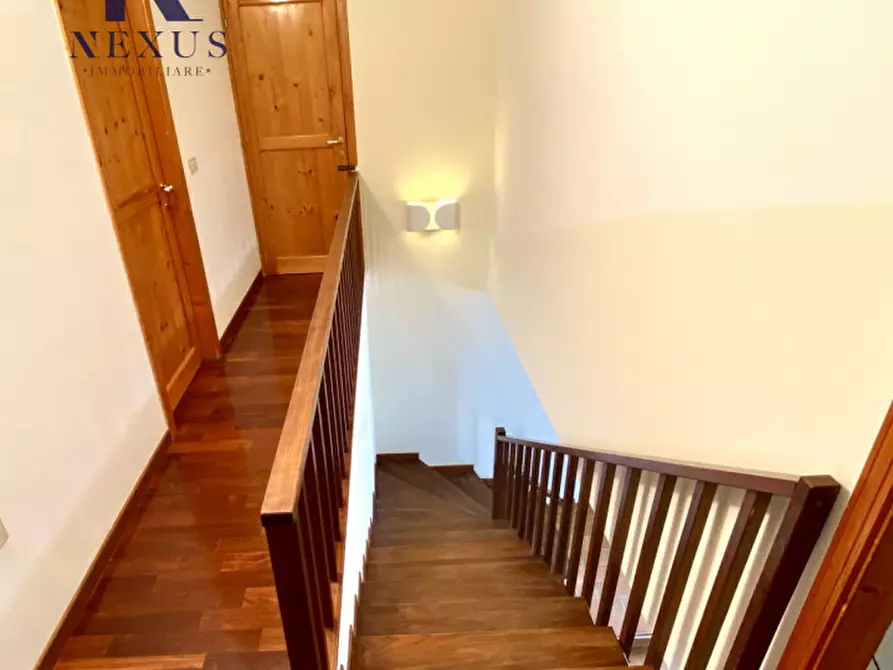 Immagine 50 di Villa in vendita  a Colli Al Metauro