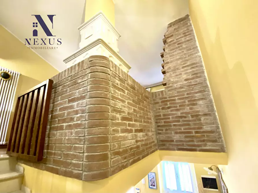 Immagine 56 di Villa in vendita  a Colli Al Metauro