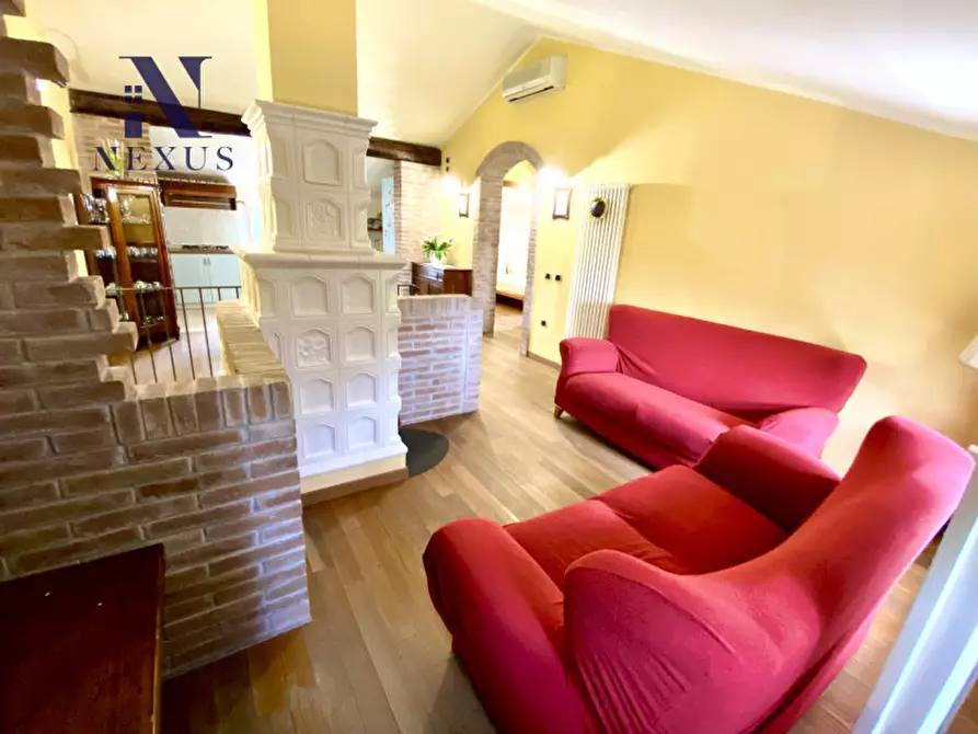 Immagine 57 di Villa in vendita  a Colli Al Metauro