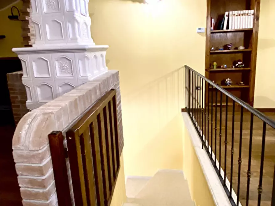 Immagine 62 di Villa in vendita  a Colli Al Metauro