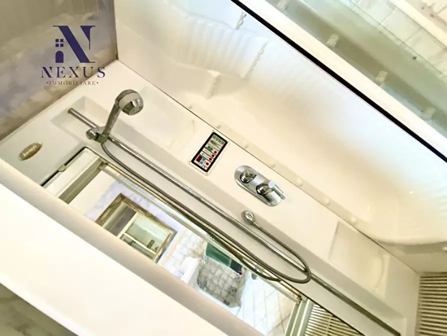 Immagine 72 di Villa in vendita  a Colli Al Metauro