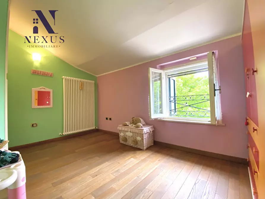 Immagine 73 di Villa in vendita  a Colli Al Metauro