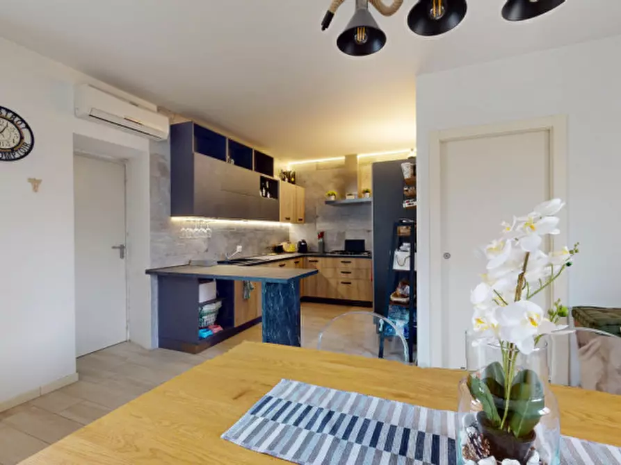 Immagine 5 di Villa in vendita  in VIA BOITO a Vicenza
