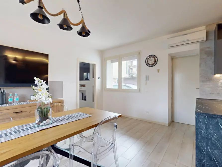 Immagine 6 di Villa in vendita  in VIA BOITO a Vicenza