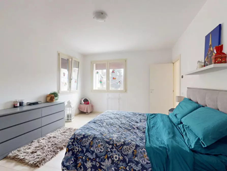 Immagine 10 di Villa in vendita  in VIA BOITO a Vicenza