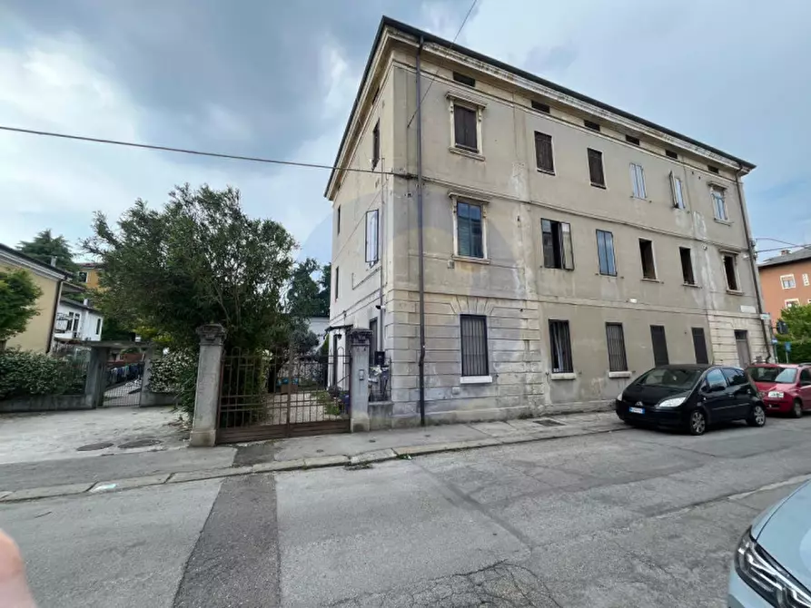 Immagine 17 di Appartamento in vendita  in Via Alberto Mario a Vicenza