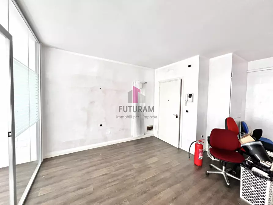 Immagine 4 di Ufficio in affitto  in Viale Europa 5 a Vicenza