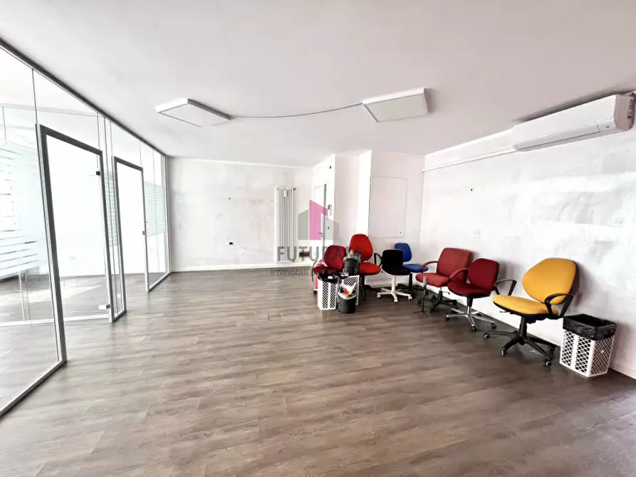 Immagine 7 di Ufficio in affitto  in Viale Europa 5 a Vicenza