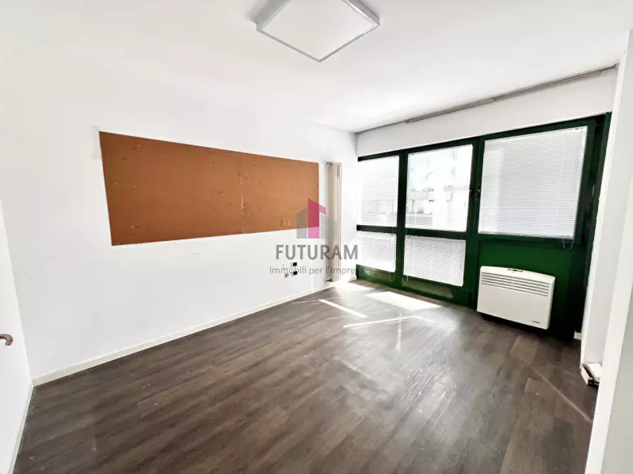 Immagine 11 di Ufficio in affitto  in Viale Europa 5 a Vicenza