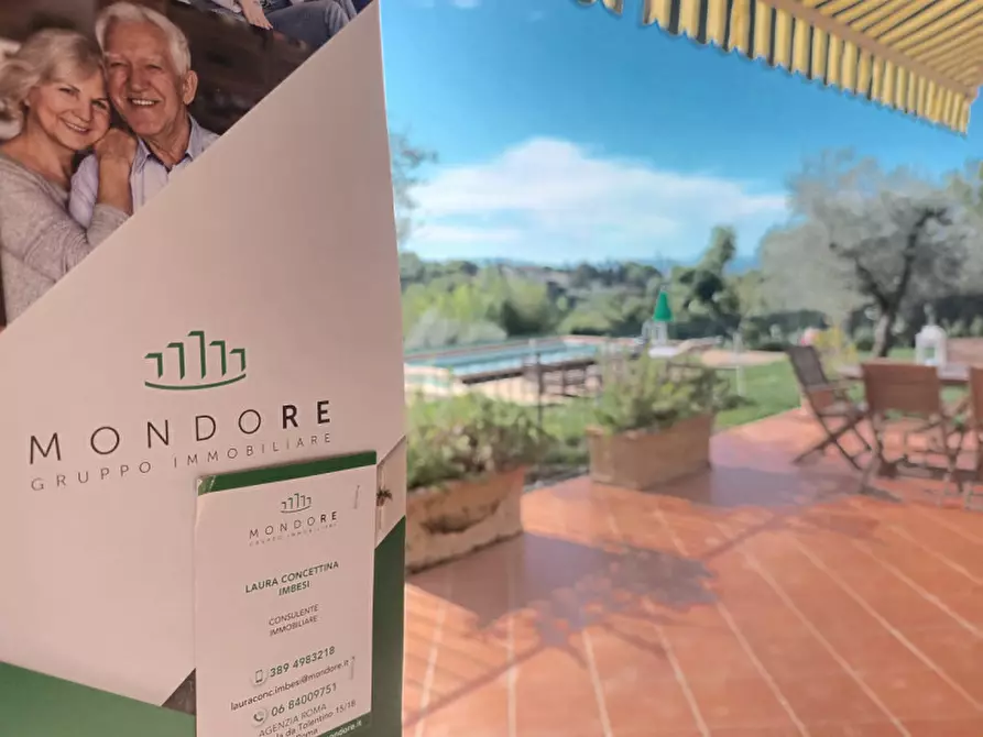 Immagine 2 di Villa in vendita  in via  di San Romano a Firenze