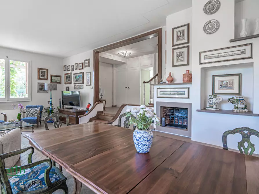 Immagine 13 di Villa in vendita  in via  di San Romano a Firenze