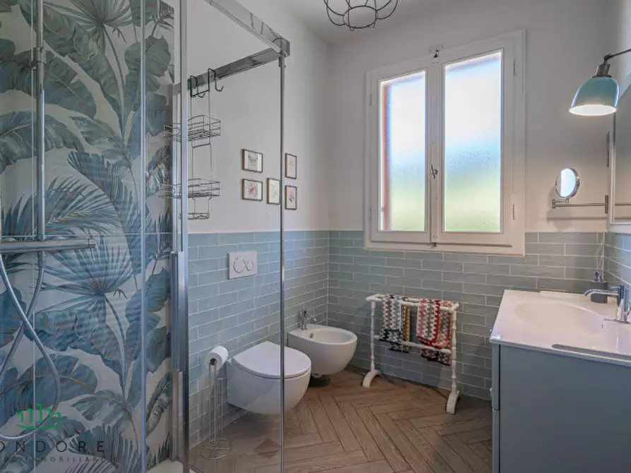 Immagine 18 di Villa in vendita  in via  di San Romano a Firenze