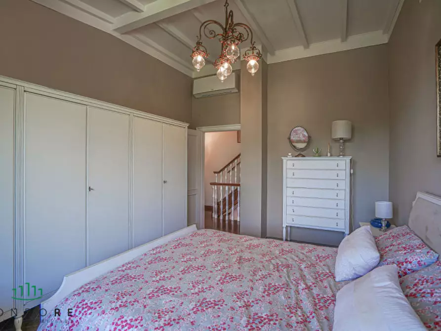 Immagine 25 di Villa in vendita  in via  di San Romano a Firenze