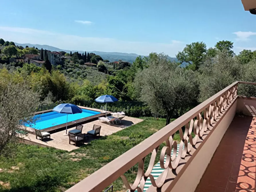 Immagine 26 di Villa in vendita  in via  di San Romano a Firenze