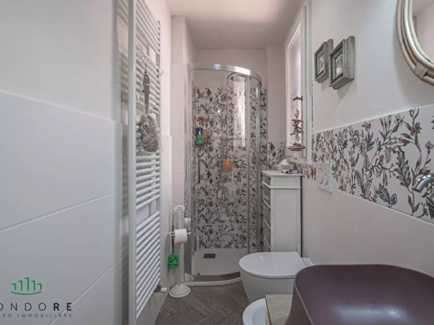 Immagine 37 di Villa in vendita  in via  di San Romano a Firenze