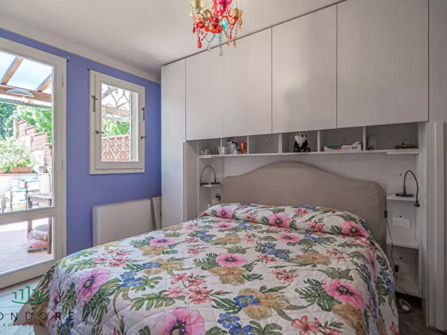 Immagine 37 di Villa in vendita  in via  di San Romano a Firenze