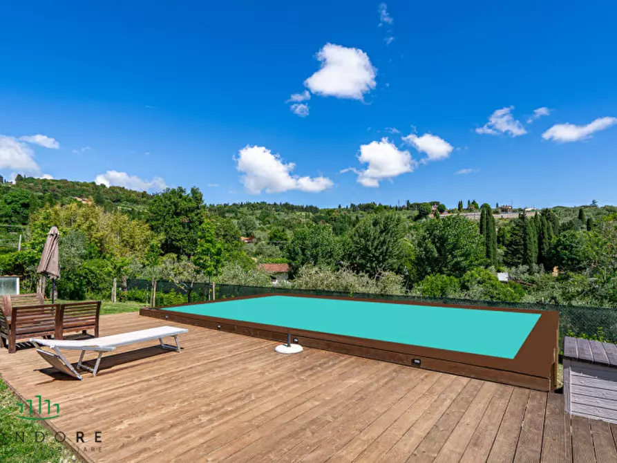 Immagine 40 di Villa in vendita  in via  di San Romano a Firenze