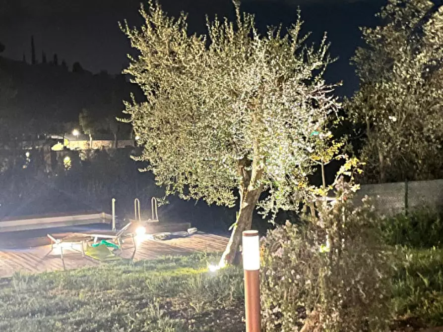 Immagine 54 di Villa in vendita  in via  di San Romano a Firenze