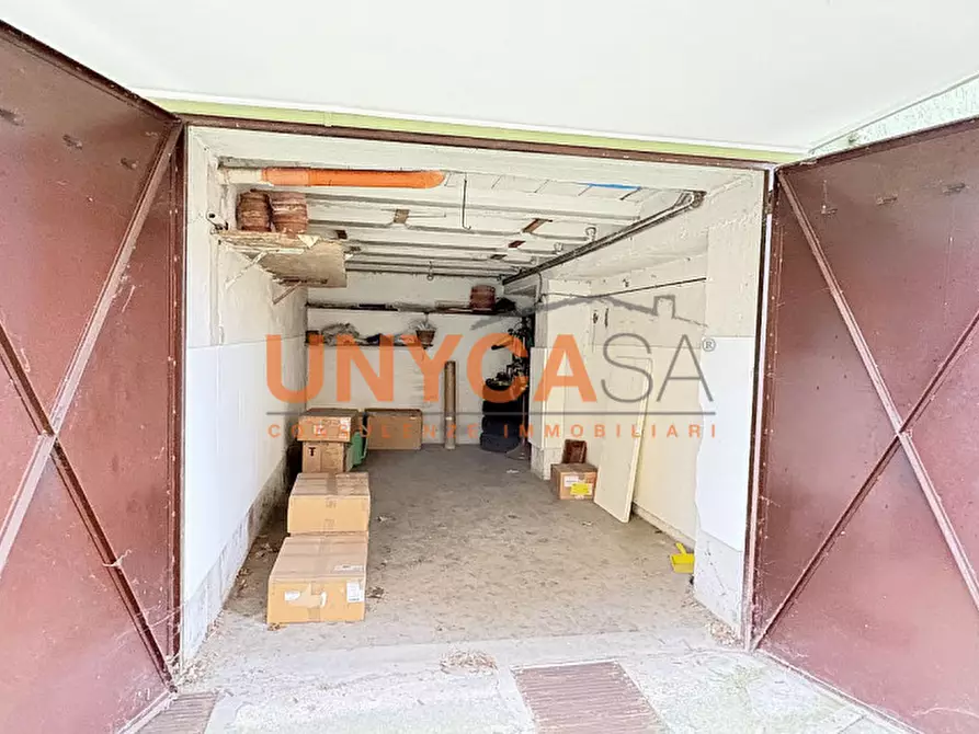 Immagine 5 di Appartamento in vendita  in Via Dolomiti a Verona