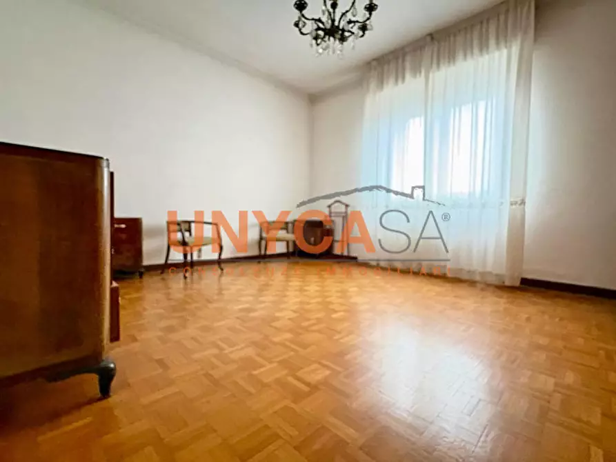 Immagine 7 di Appartamento in vendita  in Via Dolomiti a Verona