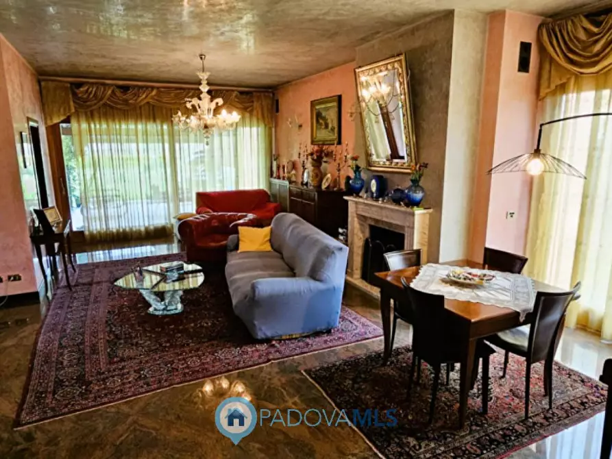 Immagine 3 di Villa in vendita  in via Monte Cengio a Vigonza